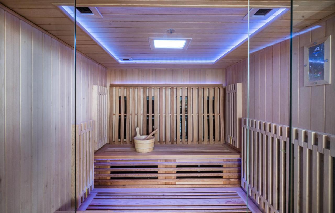 Hotel & Spa Le Grand Large Dolus-d'Oleron Exterior photo