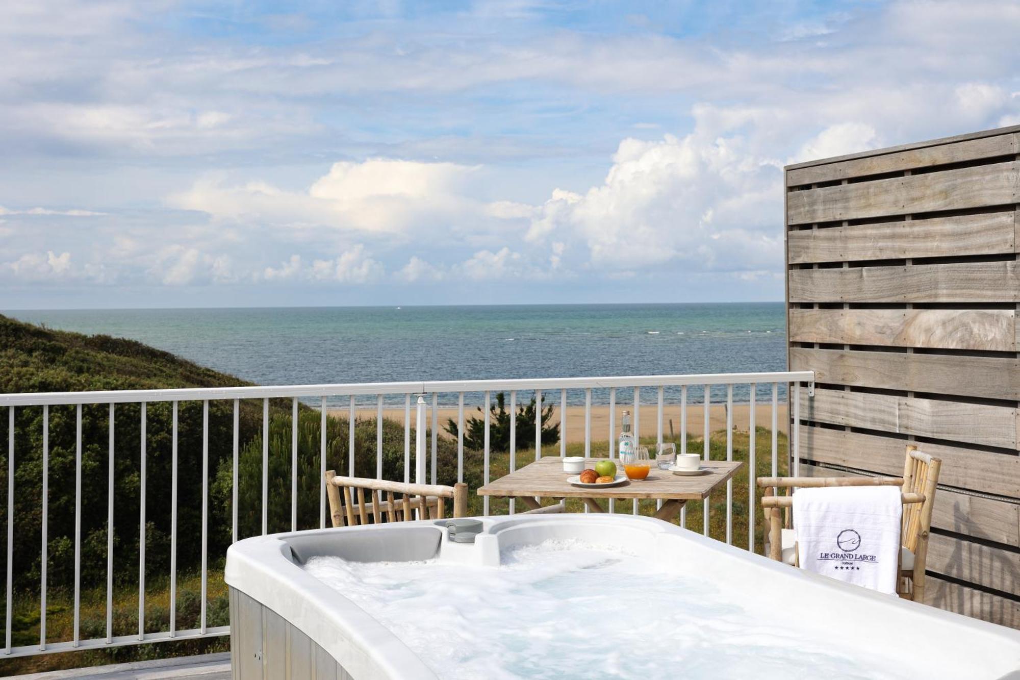 Hotel & Spa Le Grand Large Dolus-d'Oleron Exterior photo
